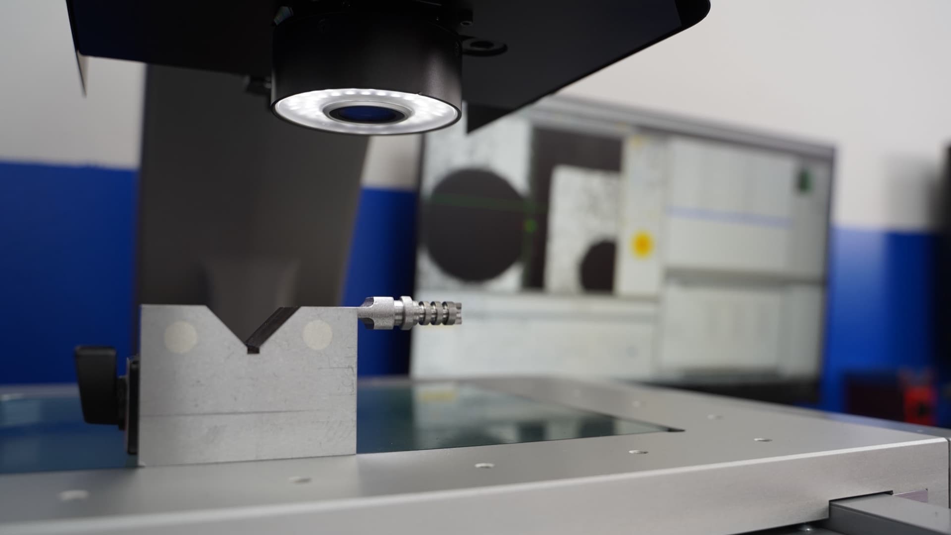 Video ölçüm sisteminde implant parça ölçümü